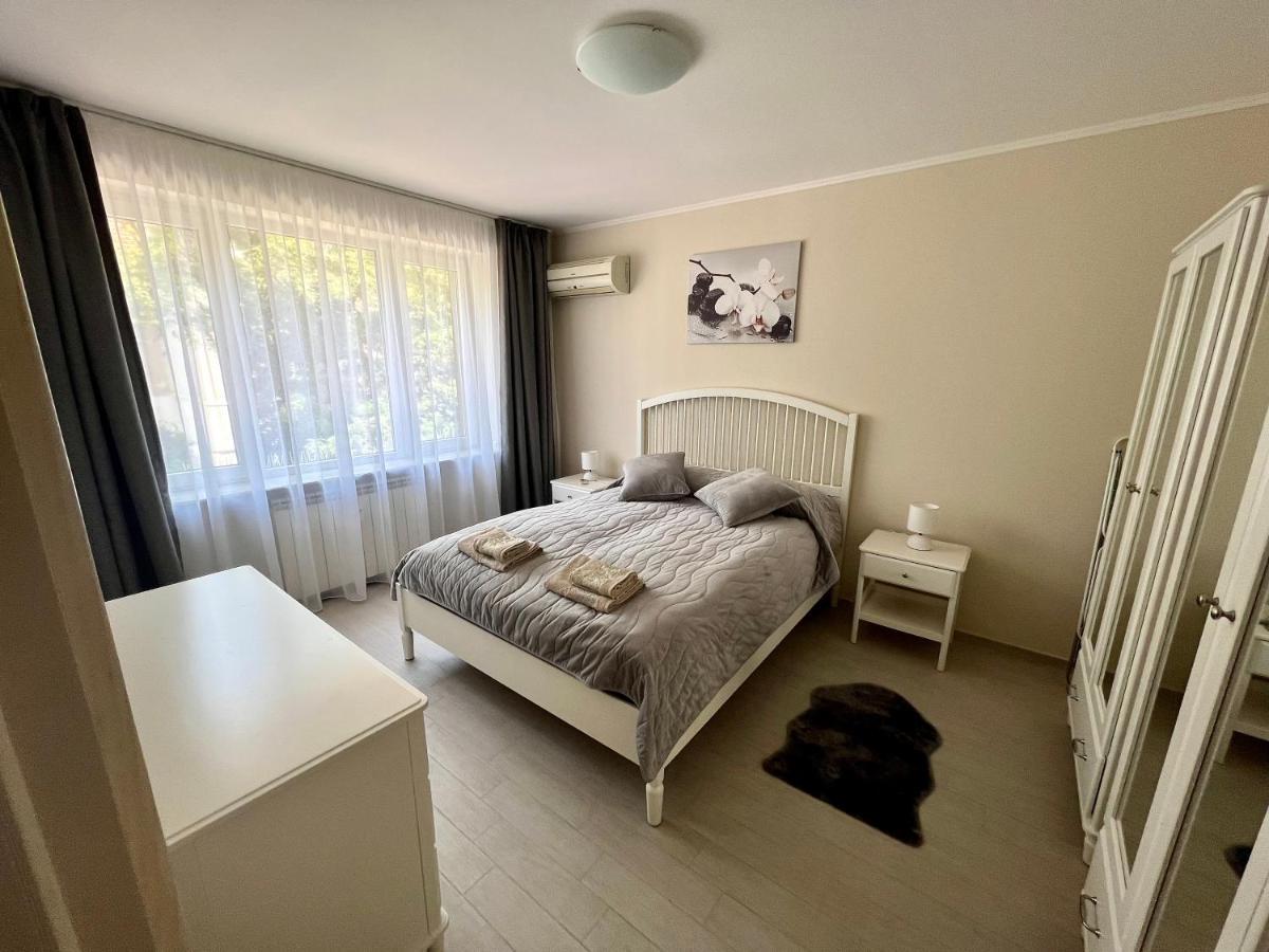Excellent Location ! General Gurko Apartment Sofia Exteriör bild